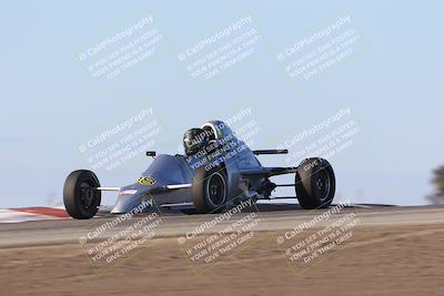 media/Oct-26-2025-CalClub SCCA (Sun) [[8ce1e69566]]/Group 6/Grapevine/